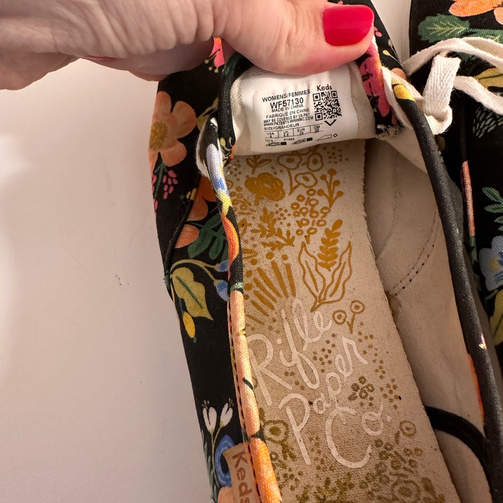 Last Chance: Keds x Rifle Paper Plimsolls Sneakers with Vibrant Floral Design - Picture 3 of 7